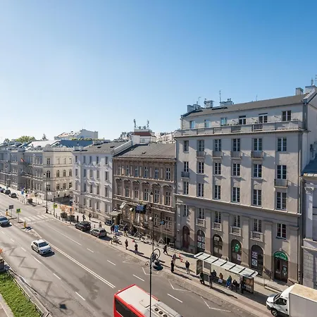 Plac Trzech Krzyzy Royal